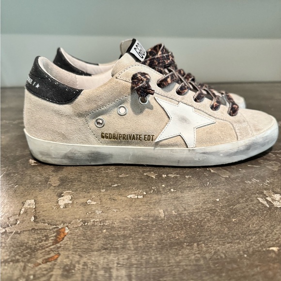 Golden Goose Superstar Sneakers- Size 37- Excellent Condition - Picture 2 of 8